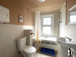 Photo 8- click for photo gallery